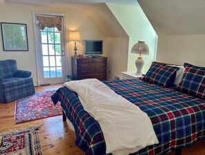 3 chambres, bureau, fer et planche à repasser, Wi-Fi gratuit