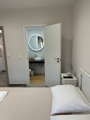 3 sovrum, strykjärn/strykbräda, gratis wi-fi och sängkläder