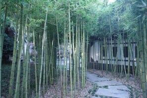 施設の敷地