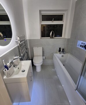 House | Bathroom