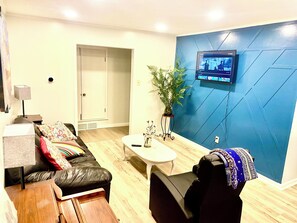 Smart TV - Travel Techs, xAI, Google, BlueOval,Insurance Relocation-Corporate Housing (Memphis)