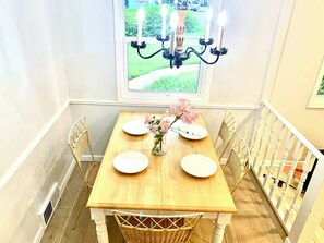 Dining - Travel Techs, xAI, Google, BlueOval,Insurance Relocation-Corporate Housing (Memphis)