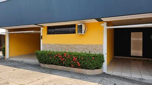 Ảnh chưa phân loại, 5 trong số 43 ảnh, nút