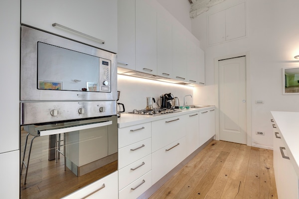 Apartment | Private kitchenette | Fridge, oven, dishwasher, espresso maker