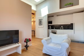 Living area - Mamo Florence - Pinti Apartment (Florence)