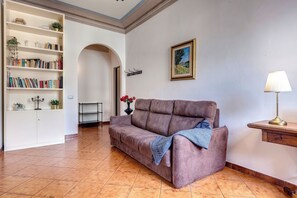 Apartment | Living area