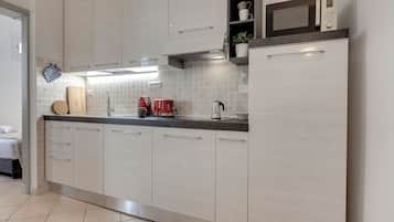 Appartamento | Angolo cottura privato | Frigorifero con congelatore, microonde, lavastoviglie