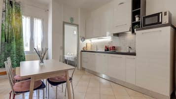 Apartment | Esszimmer