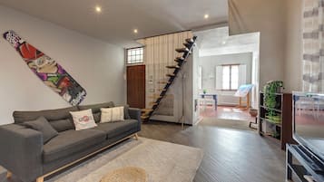 Apartment | Living area