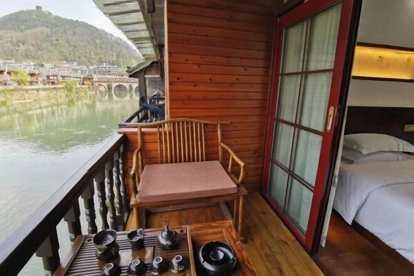 Room - yun shui jian jiangjing minsu (Fenghuang)