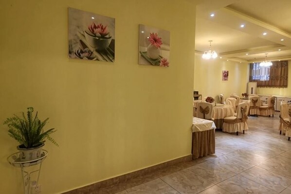 Unclassified image, 1 of 21, button - Lushanxuan Hotel (Lushan)