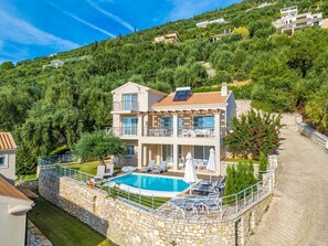 Exterior - Villa Odysseus - Four Bedroom Villa, Sleeps 8 (Ionian Islands)