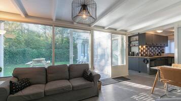 Bungalow | Living room