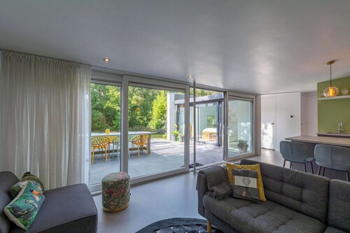 Bungalow in Sint Maartenszee With Garden Views