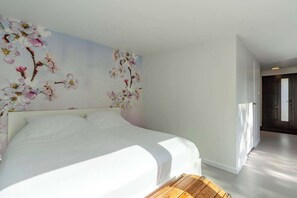 Bungalow | 2 bedrooms, individually furnished