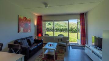 Apartment | Living room