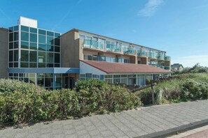 Exterior - Apartment in Callantsoog Near the Beach (Callantsoog)