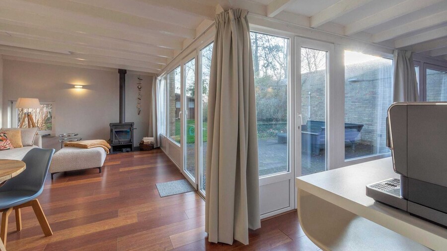 Gorgeous Bungalow for 2pers at Duinland