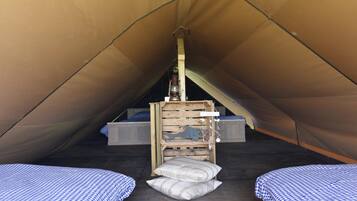 Tenda | 3 kamar tidur dan seprai linen