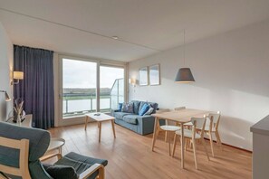 Apartment | Living room
