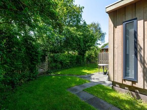 Mobile Home | Exterior - Chalet in Texel Near Beach and Forest (Sint Maartensvlotbrug)