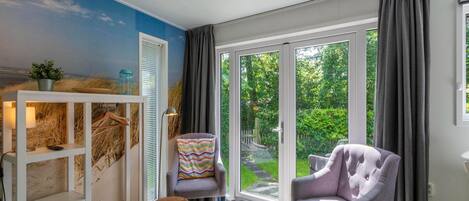 ラグジュアリー モバイルホーム | リビングルーム