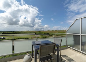Apartment | Balcony
