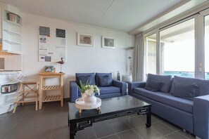 House | Living room - Apartment With Kitchen (Callantsoog)