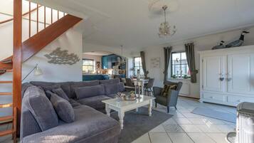 Villa | Living room
