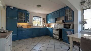 Villa | Private kitchen