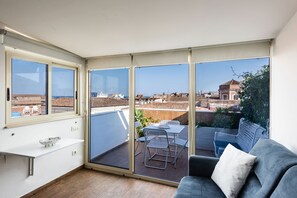 Apartment - La Perla del Duomo With Terrace by Wonderful Italy (Catania)