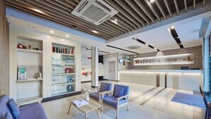 Ảnh chưa phân loại, 2 trong số 36 ảnh, nút