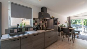 Uklassifisert bilde, 3 av 20, knapp