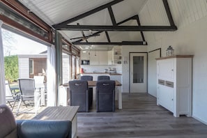 Bungalow | Vardagsrum