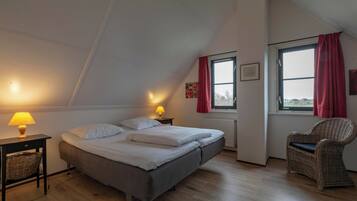 2 bedrooms, individually furnished, bed sheets