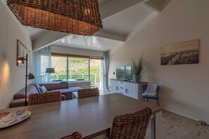 Dining - Beach Lodge in Callantsoog Near Dunes (Callantsoog)