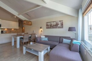 Apartment | Living room