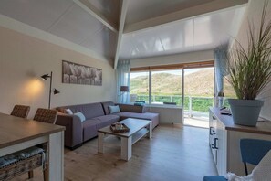 Apartment | Living room