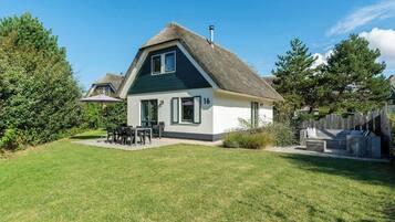 Villa | Bahagian luar