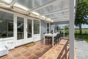 Bungalow | Utendørsservering