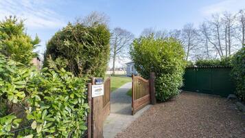 Bungalow | Property grounds