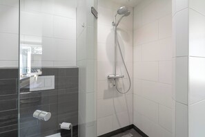 Bungalow | Bathroom