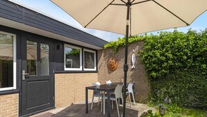 Unclassified image, 4 of 30, button - Bungalow in Sint Maartenszee Near Sandy Beach (Sint Maartensvlotbrug)