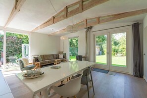 Bungalow | Restauranger