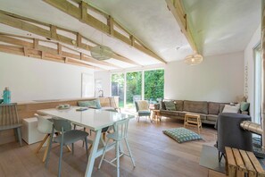 Bungalow | Dining - Luxurious Bungalow With Terrace (Sint Maartensvlotbrug)