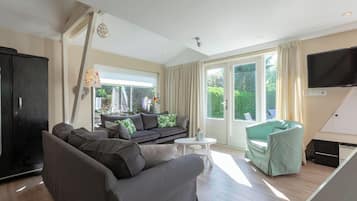 House | Living room