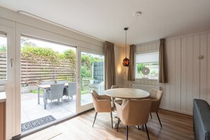 House | Dining - Holiday Home Callantsoog Near Beach (Callantsoog)