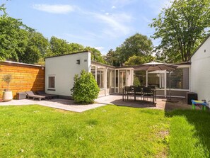 Bungalow | Exterior - Bungalow in Sint Maartenszee Near the Beach (Sint Maartensvlotbrug)