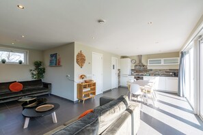 Bungalow | Salle de séjour