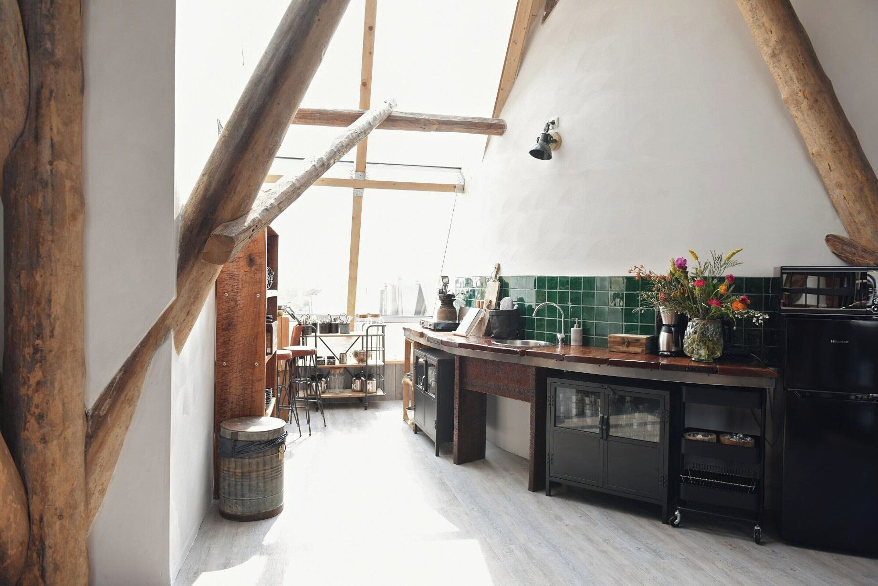 Villa | Private kitchen | Stovetop, electric kettle, toaster, high chair